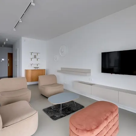 Grand - Yacht Park Apartment